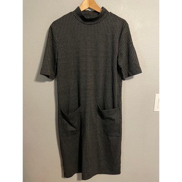 Zara Dress Womens Medium Gray Pinstripe Mock Neck Short Sleeve Pockets Stretch - Picture 1 of 8